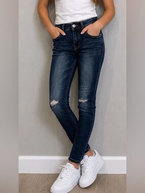 Hudson Jeans Girls Kaite (Women’s) Distressed Blue Skinny Jeans with Tapered Leg